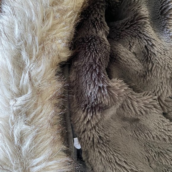 TNA Aspen Parka - Picture 5 of 5